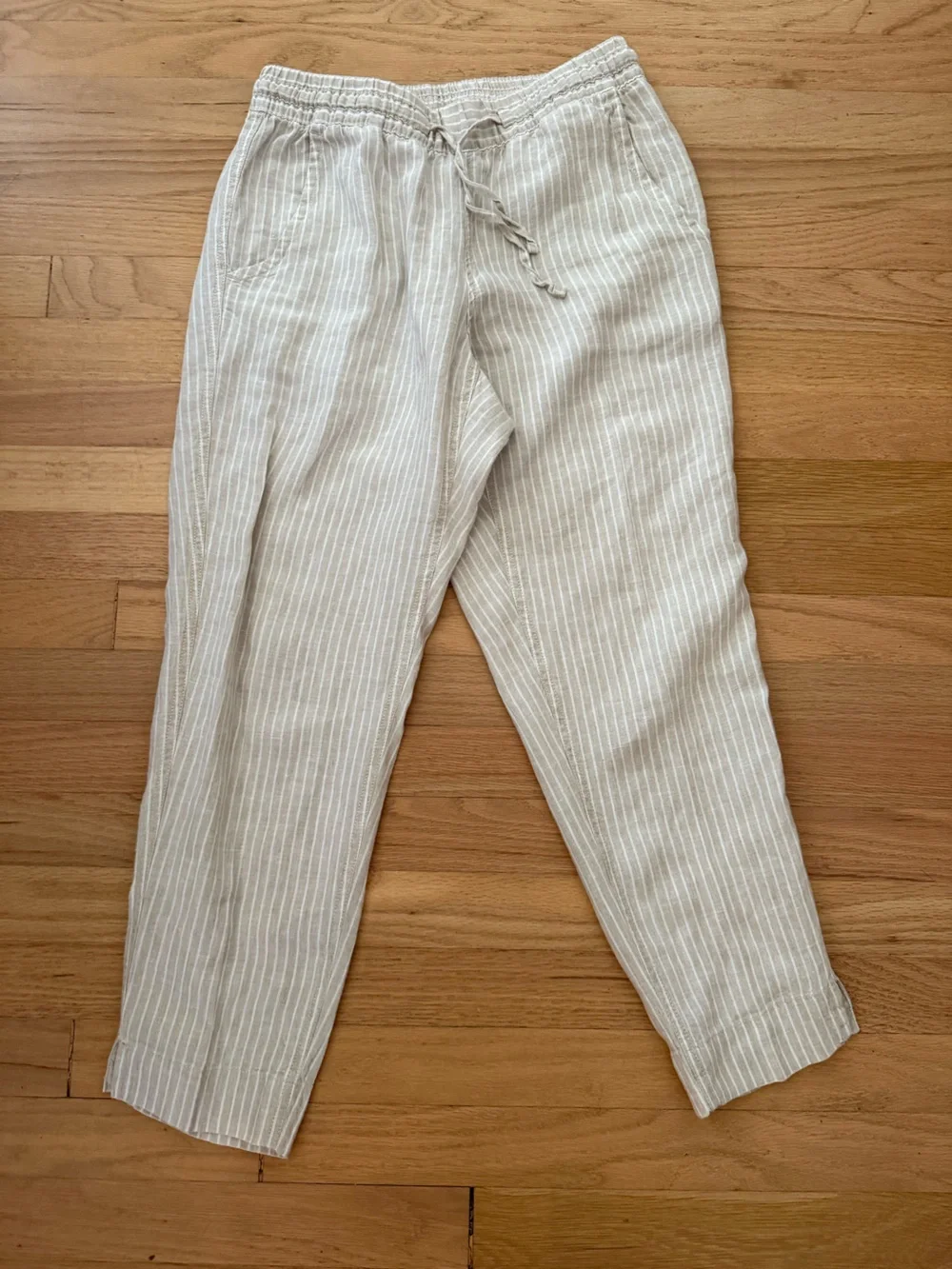 LL Bean 4 Petite Tan & White Striped 100% Linen Pull on Pants